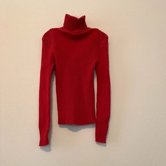 Red Ribbed Turtleneck - Picture 12 of 13